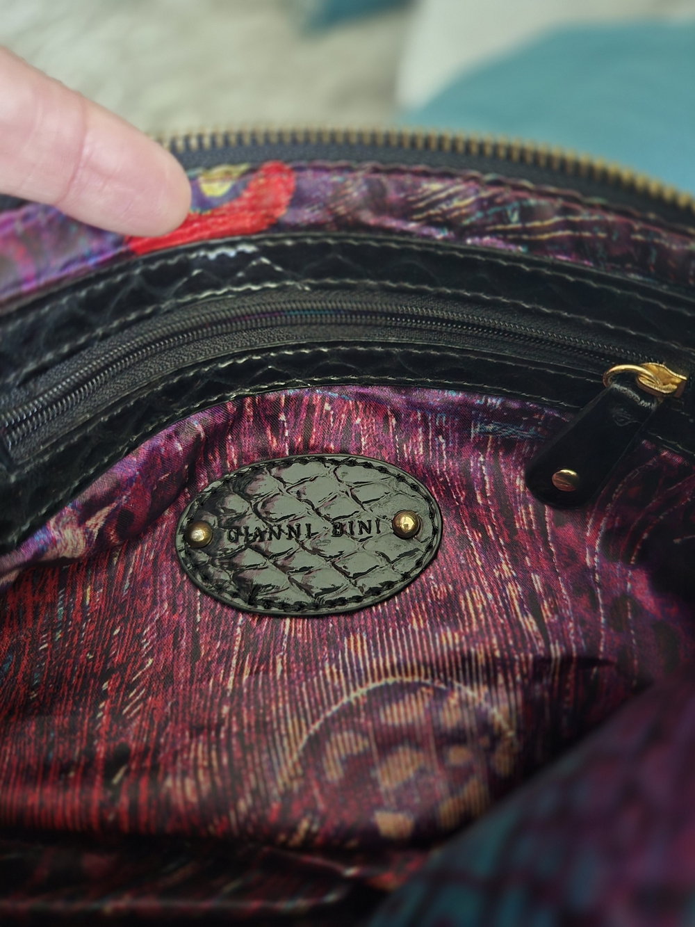 Gianni Bini Faux-Snakeskin Shoulder Bag - Picture 4 of 4